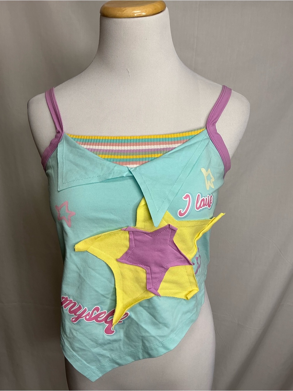 2181 - Women‘s' Mint Star Appliqué Tank Top with Purple Trim